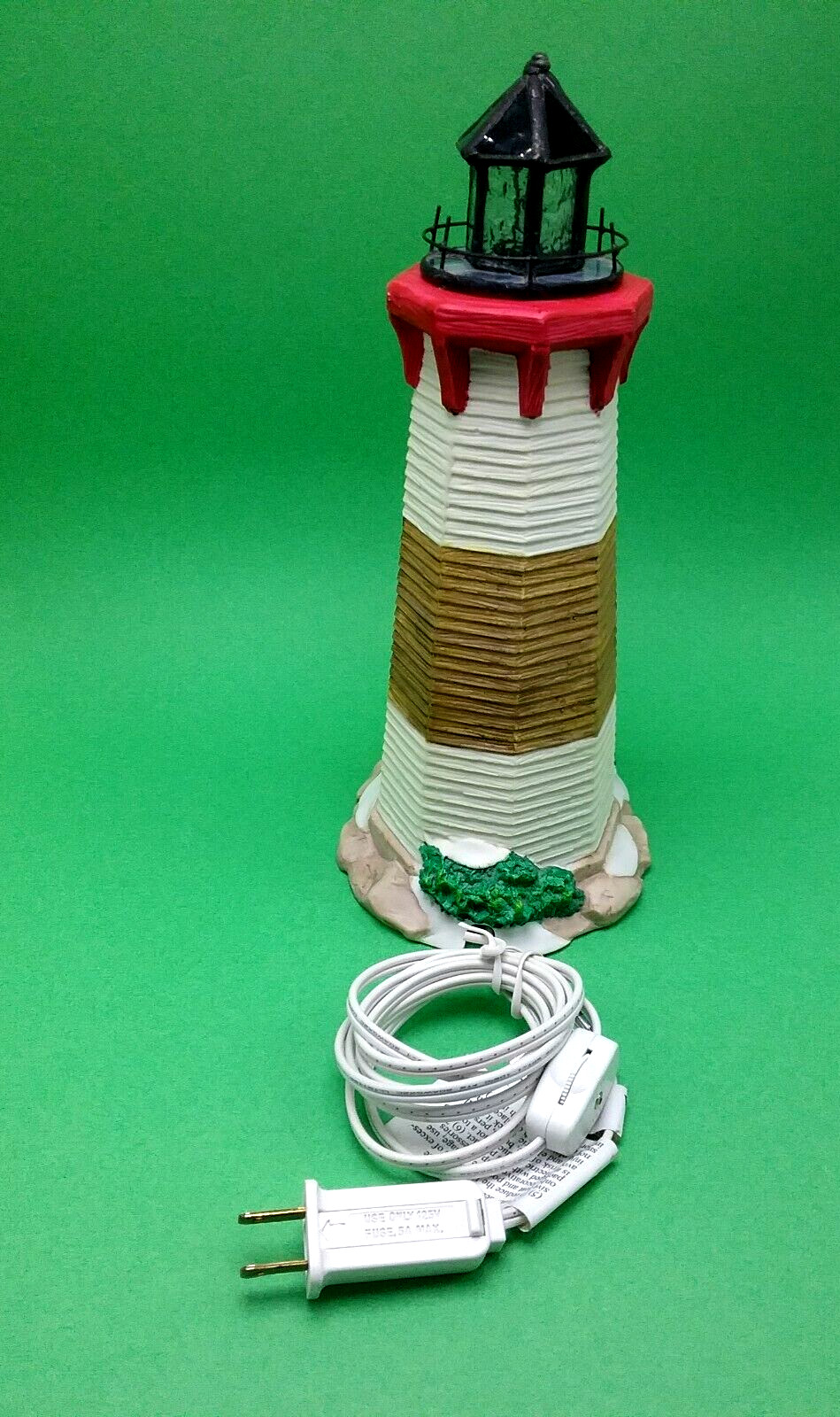 1998 Seasonal Specialties Co. Lighted Christmas Village LightHouse 10.5″ Ceramic