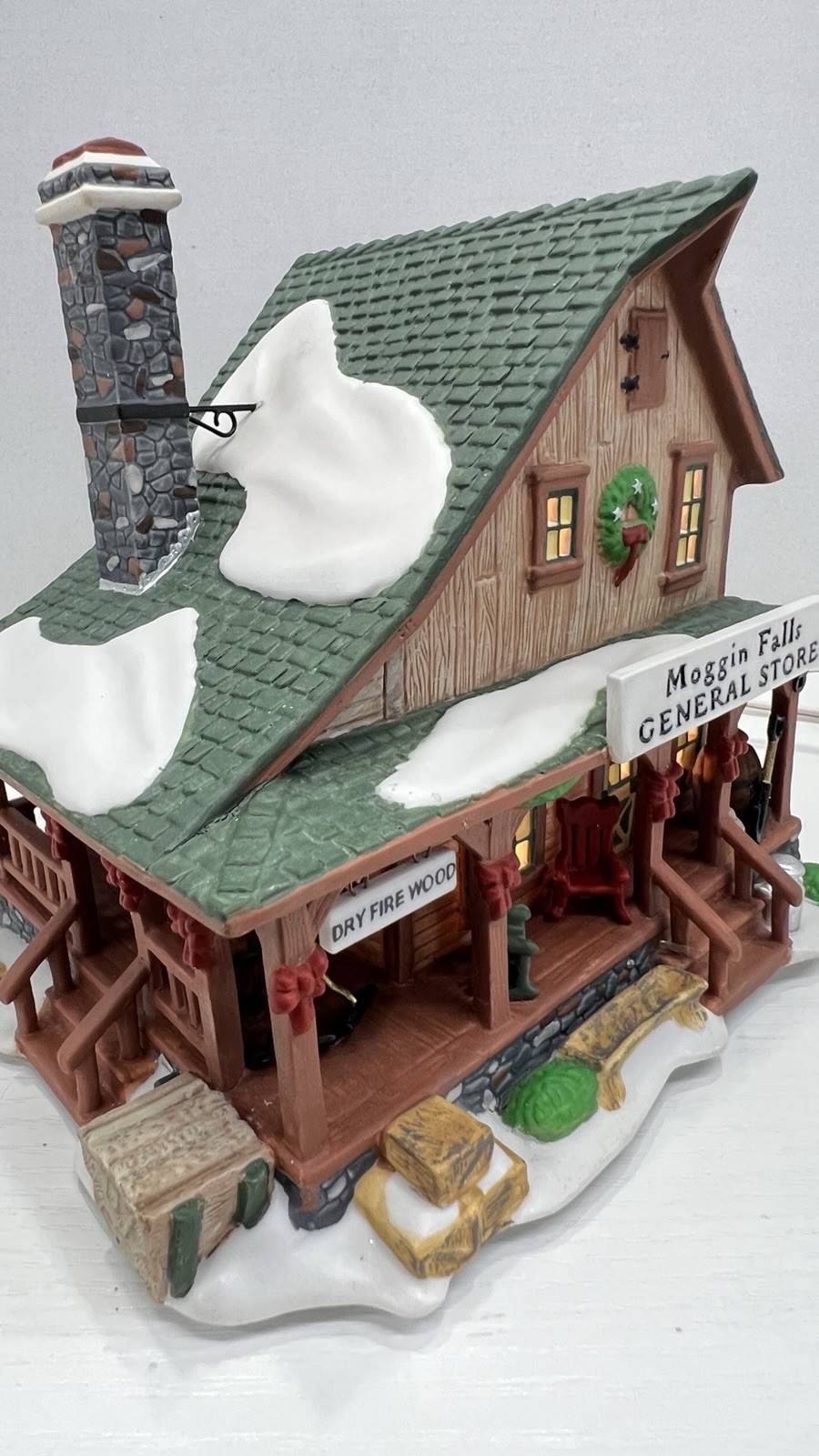 Dept 56 New England Village “Moggin Falls General Store” 56602 Retired READ
