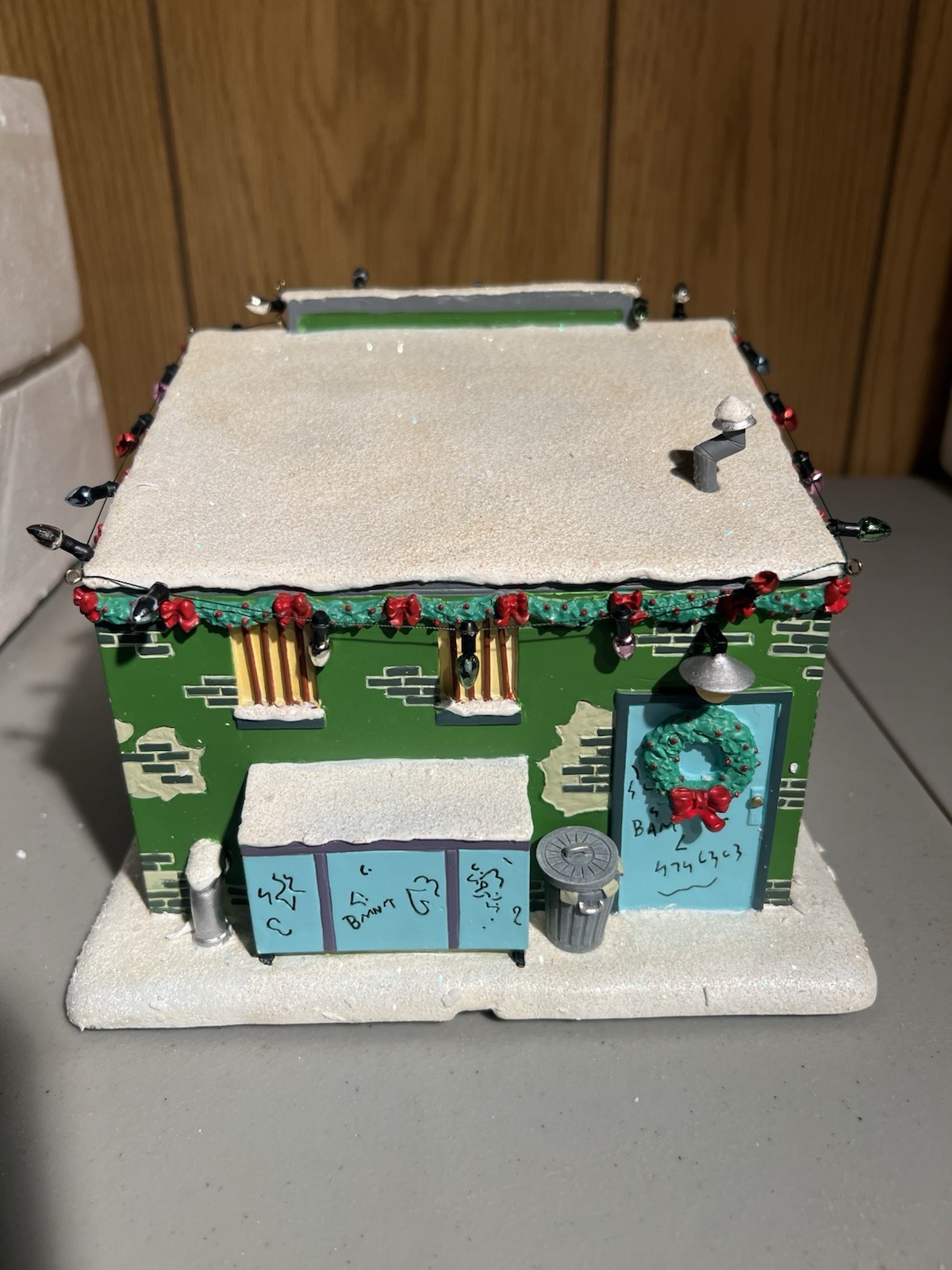Simpsons Christmas Village Hawthorne The Android’s Dungeon & Baseball Card Shop