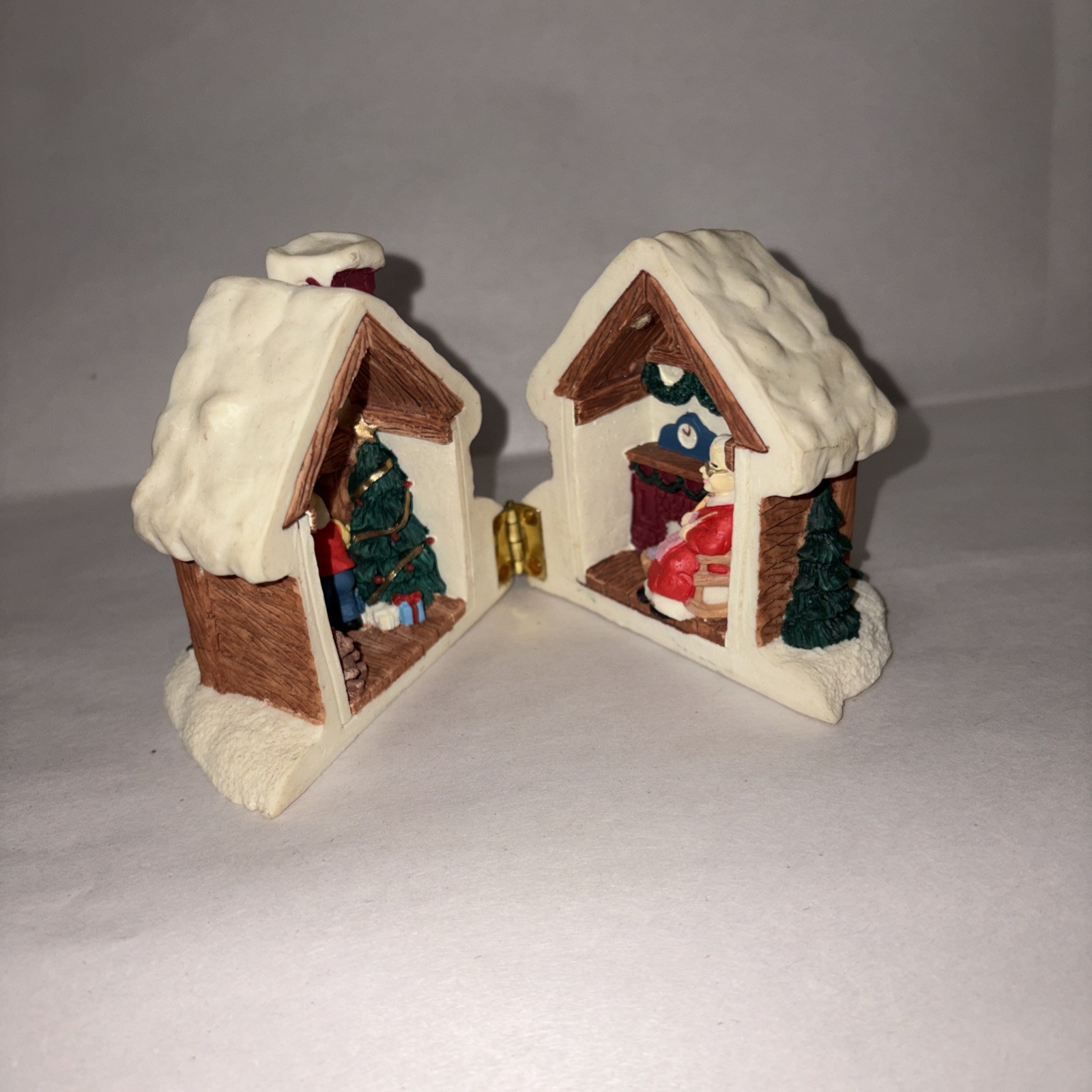 Midwest Cannon Falls Christmas Hinged Cottage Santa Mrs Claus Resin House Decor