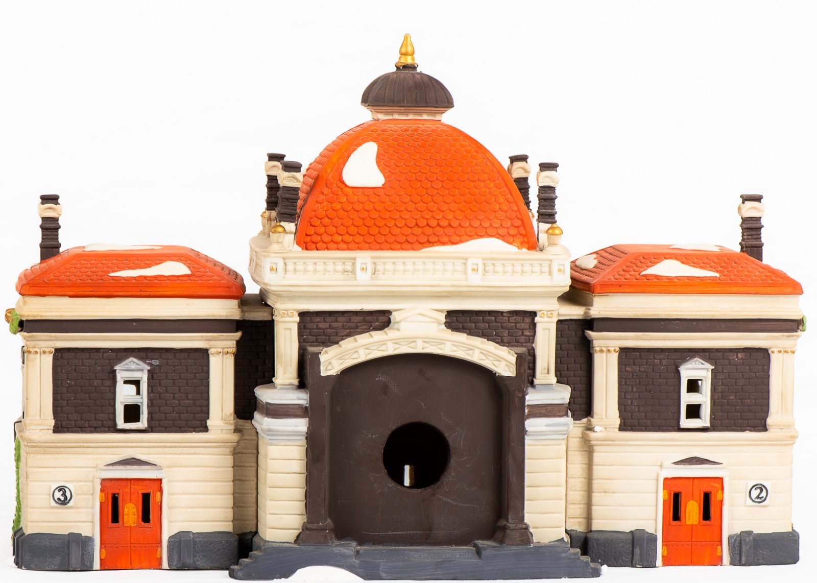 Department 56 Victoria Station Dickens Village Series with Box & 3 Figurines