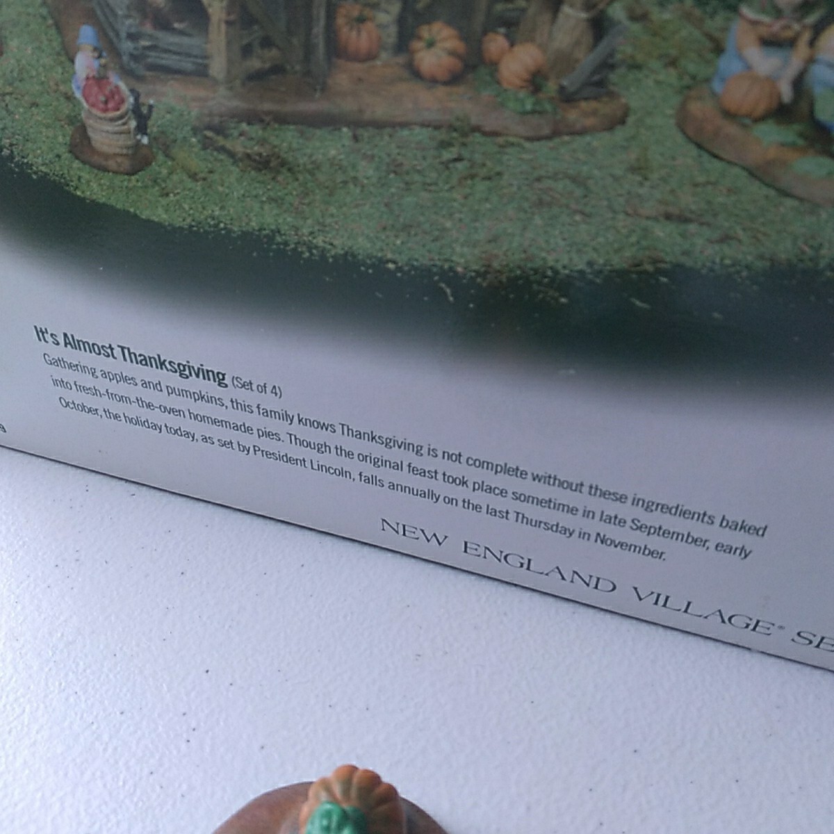 Dept 56 New England Village 56639 “It’s Almost Thanksgiving” Set/4 Retired GCIB