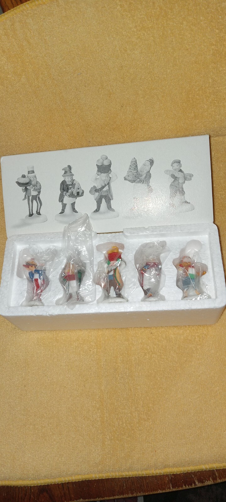Dept 56 North Pole Early Rising Elves