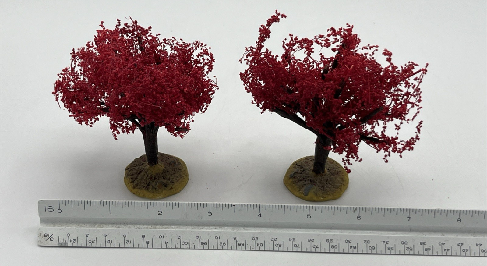 Lemax Spooky Town Halloween Village Autumn Oak Tree Set of 2 Small 04505
