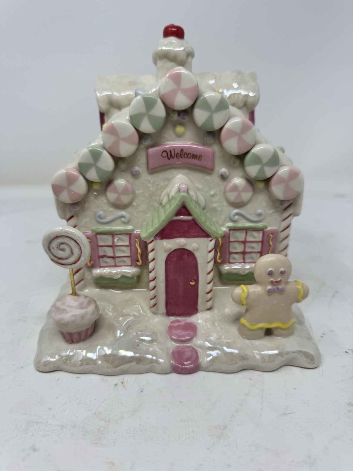 Lenox Gingerbread Memories Ceramic & Porcelain Christmas House Boxed