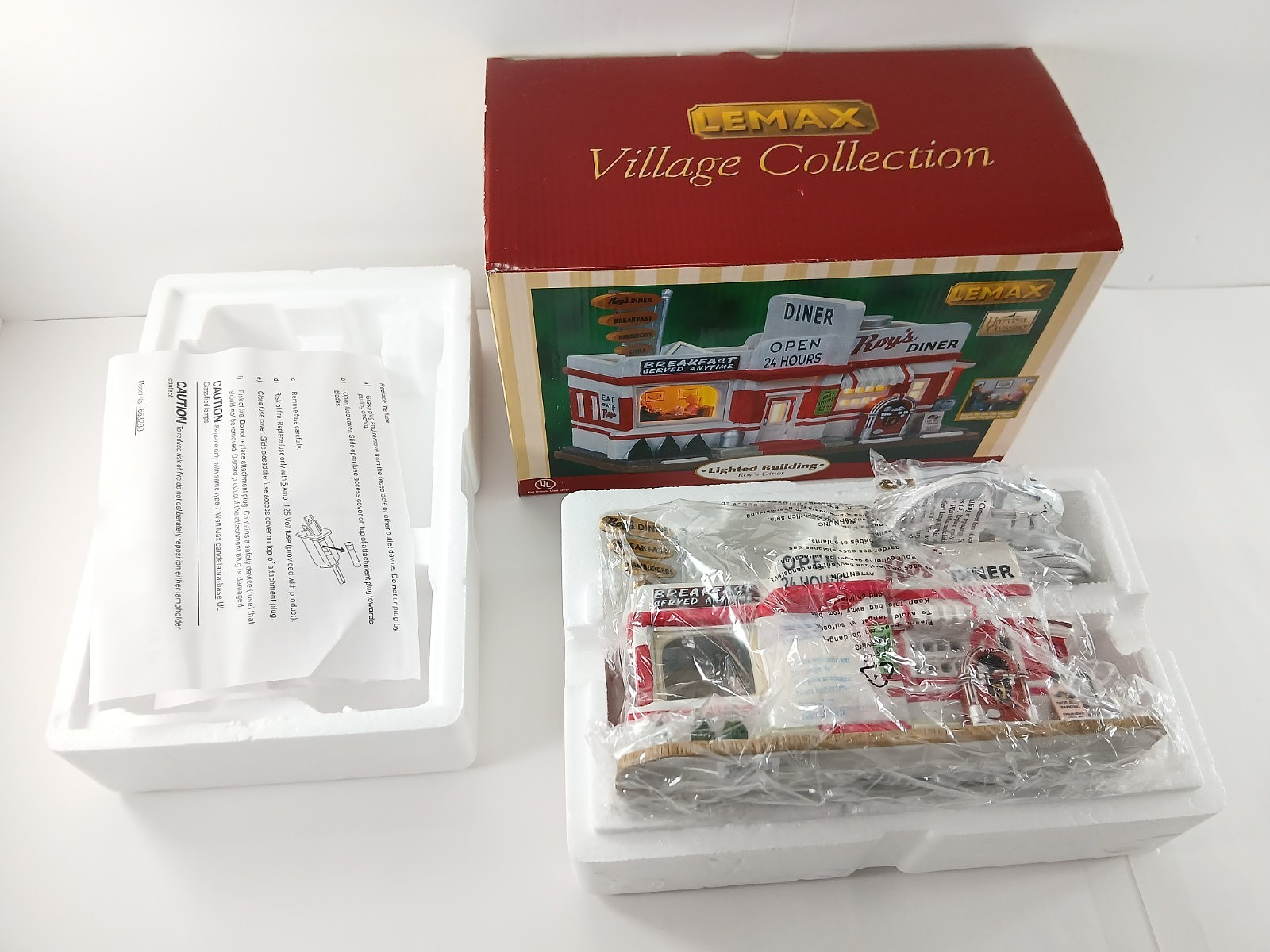 2007 Lemax ROY’S DINER Classic American Retro Roadside Restaurant Building NEW!