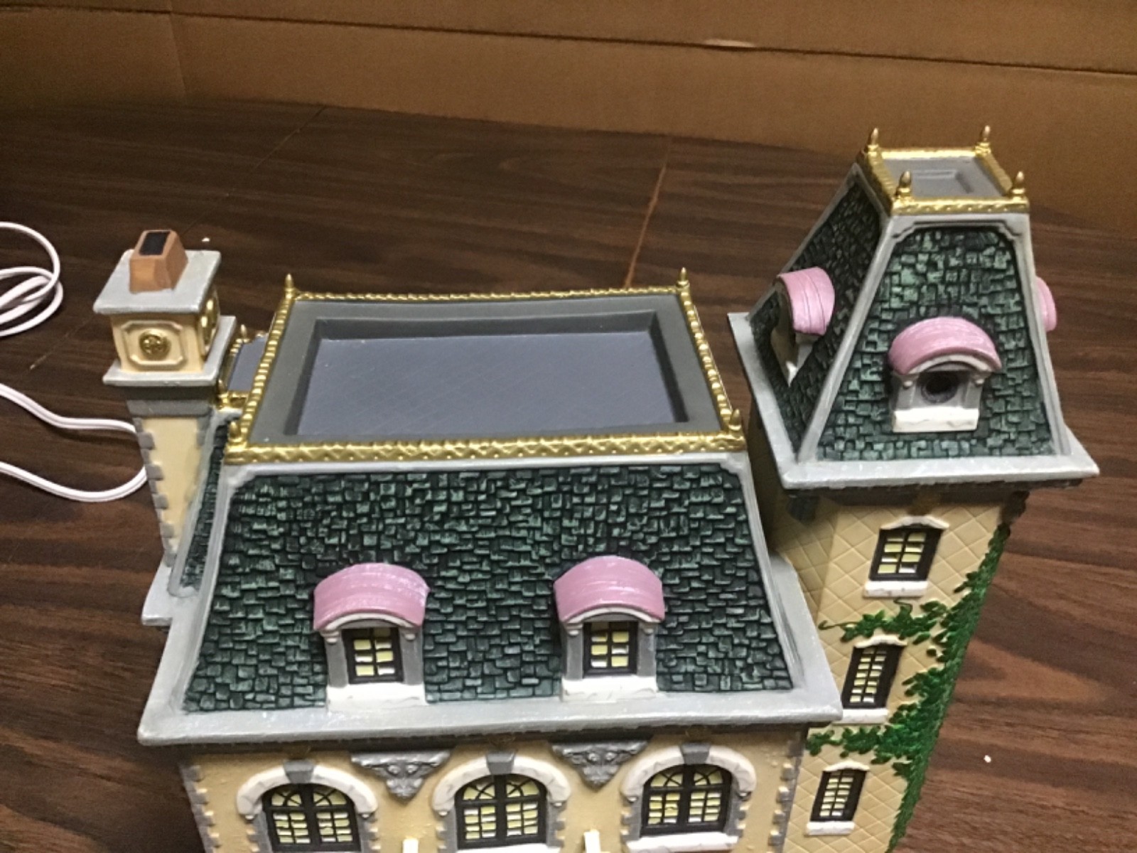 Dept 56 Literary Classics #58939 The Great Gatsby West Egg Mansion 1999 EUC