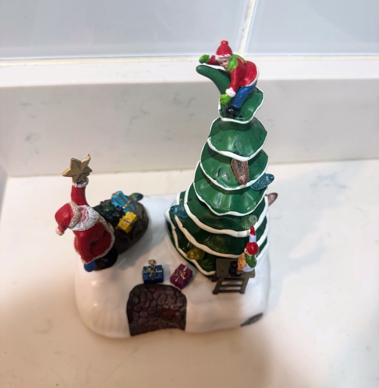 2023 Holiday time Light Up & Musical Christmas Village Decorating the Tree scene