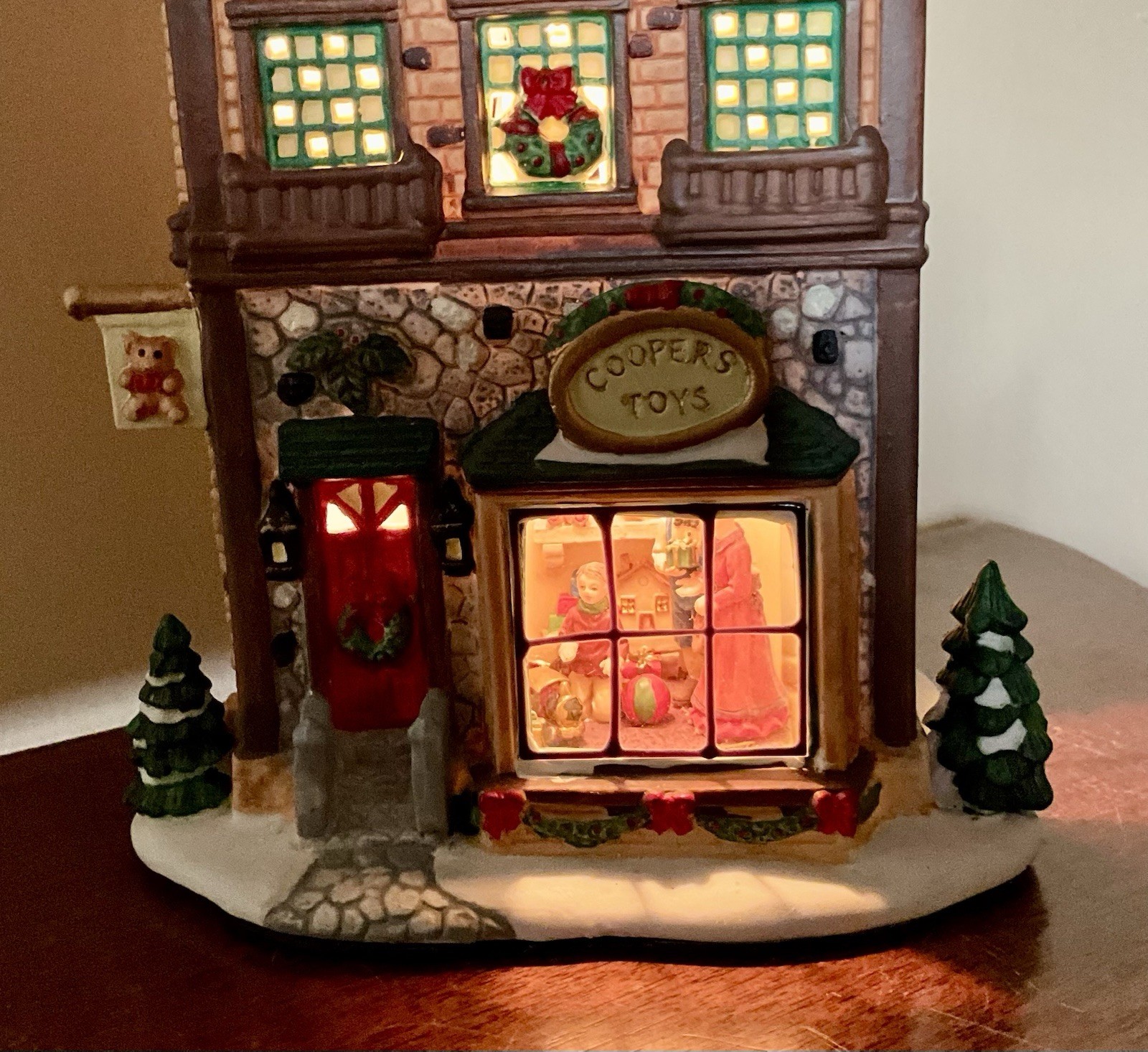 Santa’s Workshop Victorian Christmas Village Cooper’s Toy Shop 2005 EXCLNT
