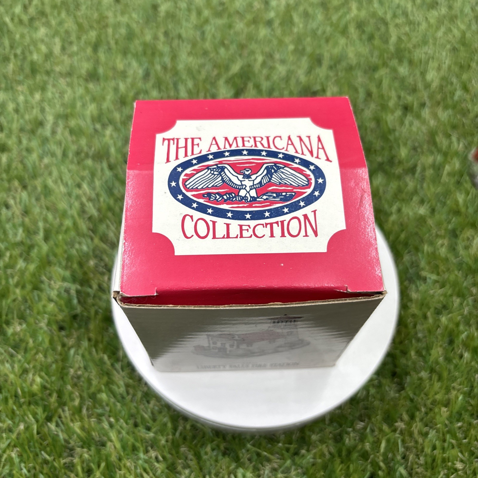 1992 Liberty Falls Fire Station AH10 Americana Collection in box