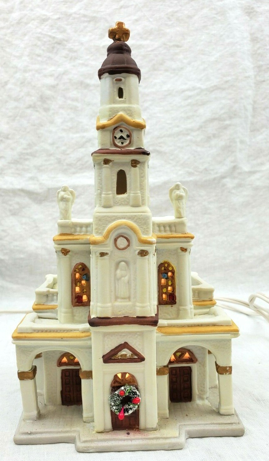 Dickensville Collectables Houses by Noma In Original Box