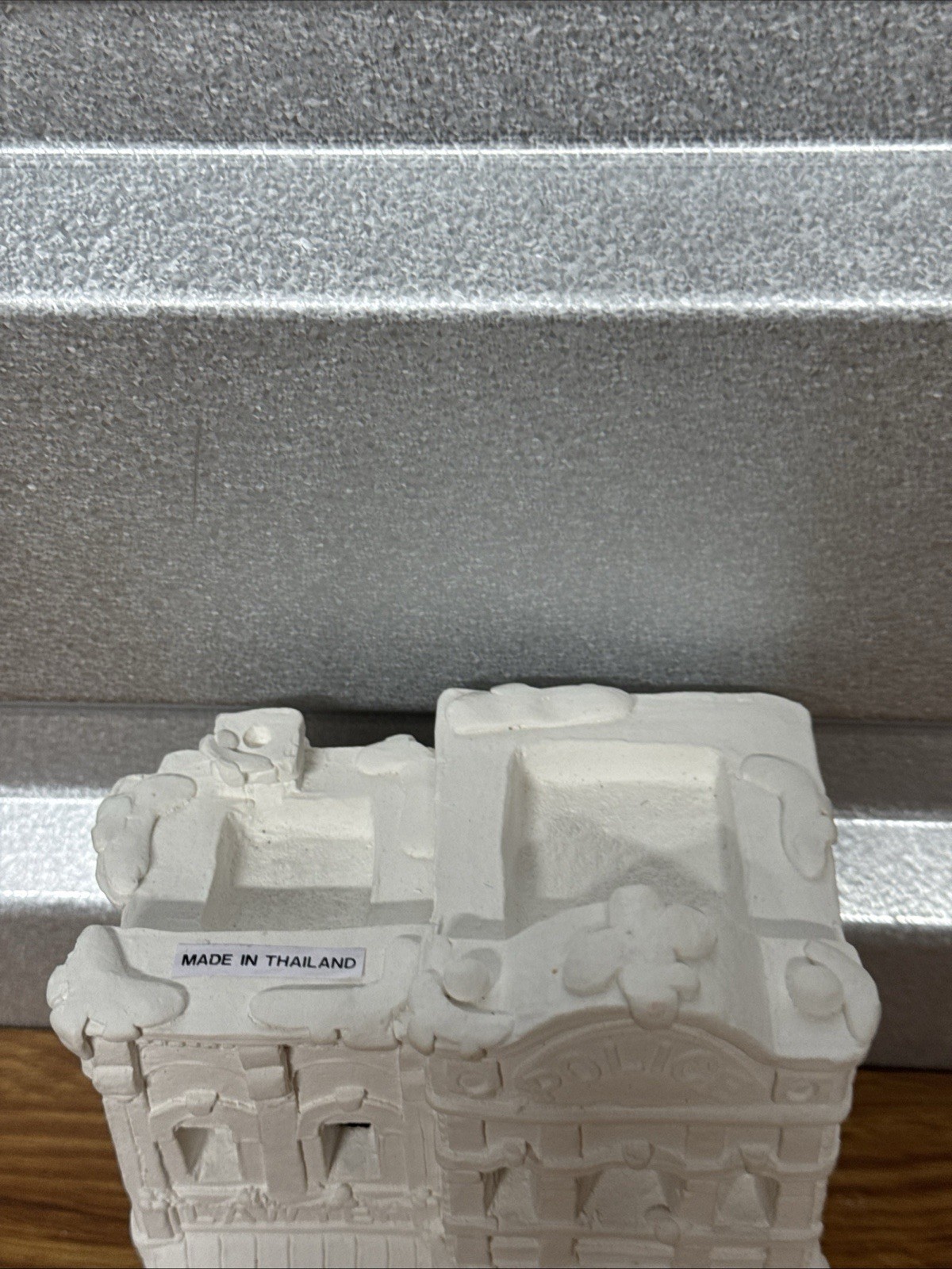 NEW California Creations Police Station Lawyer SE184 Plaster Christmas Village