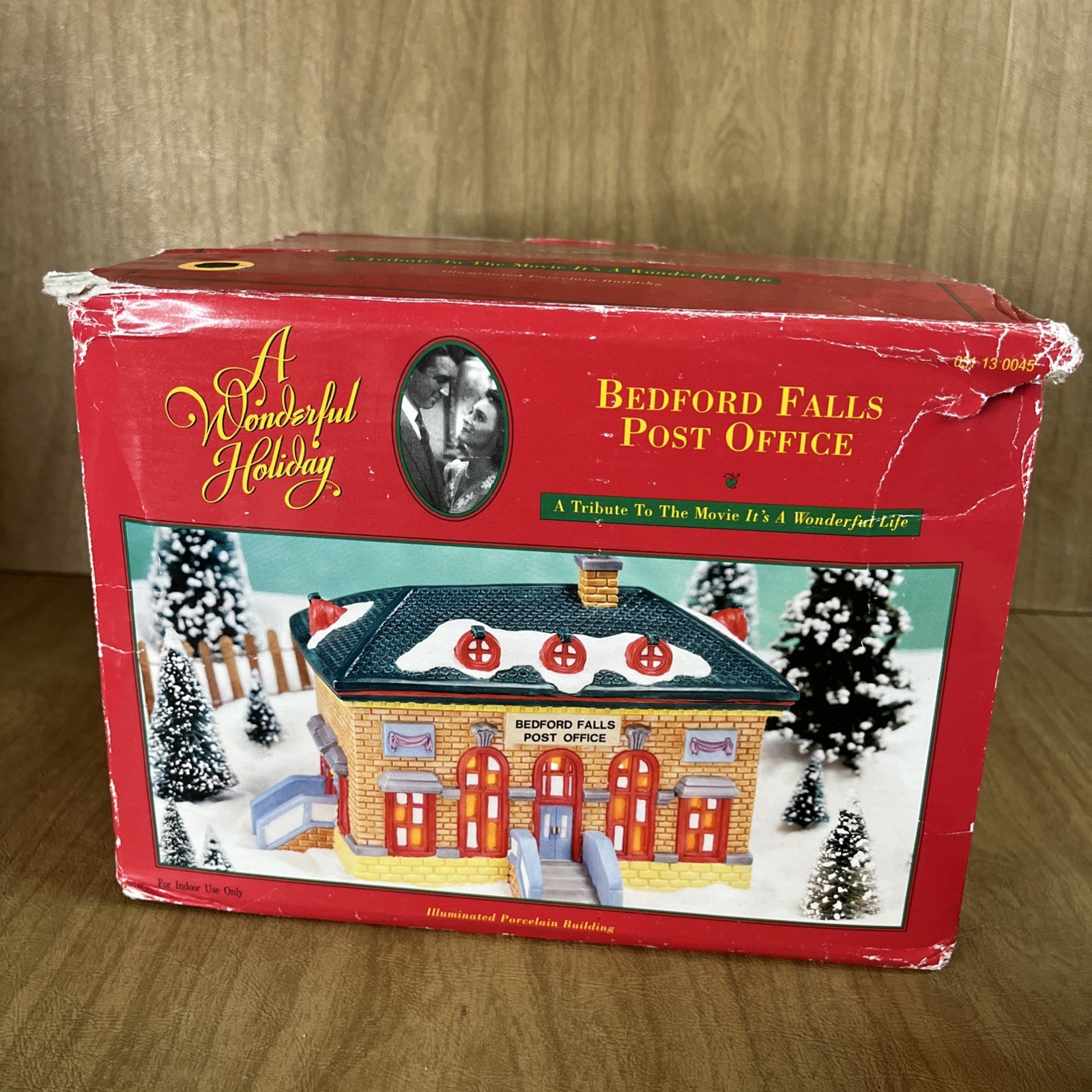 It’s a Wonderful Life Holiday Village Bedford Falls Post Office 1998 Christmas