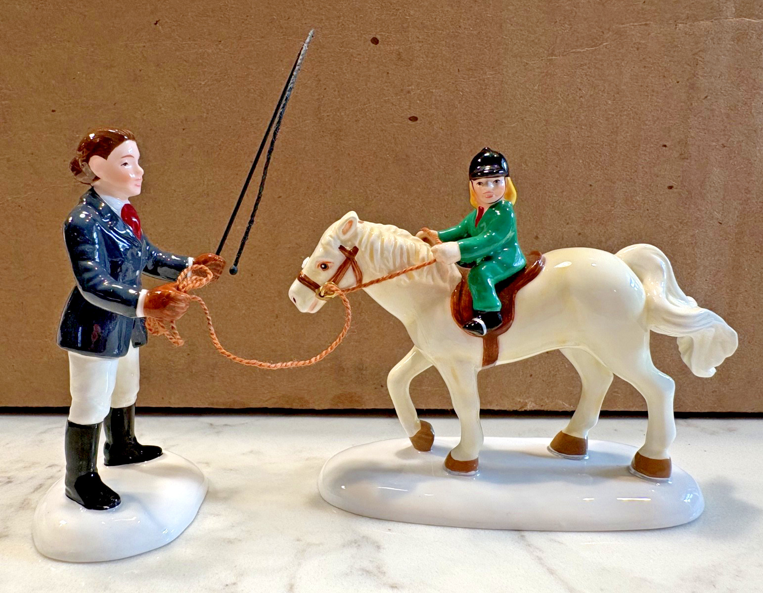 Dept 56 Snow Village Buck’s County Stables Christmas Village Accessory-set of 9
