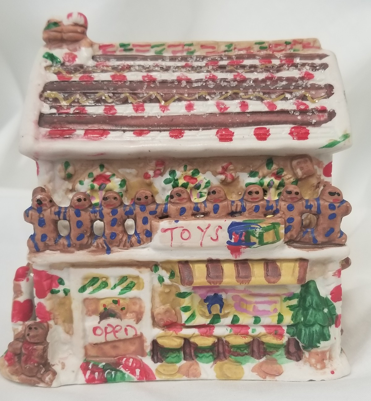 Gingerfrost Lane 2005 Toy Store Ceramic Light Up Vintage Christmas Village