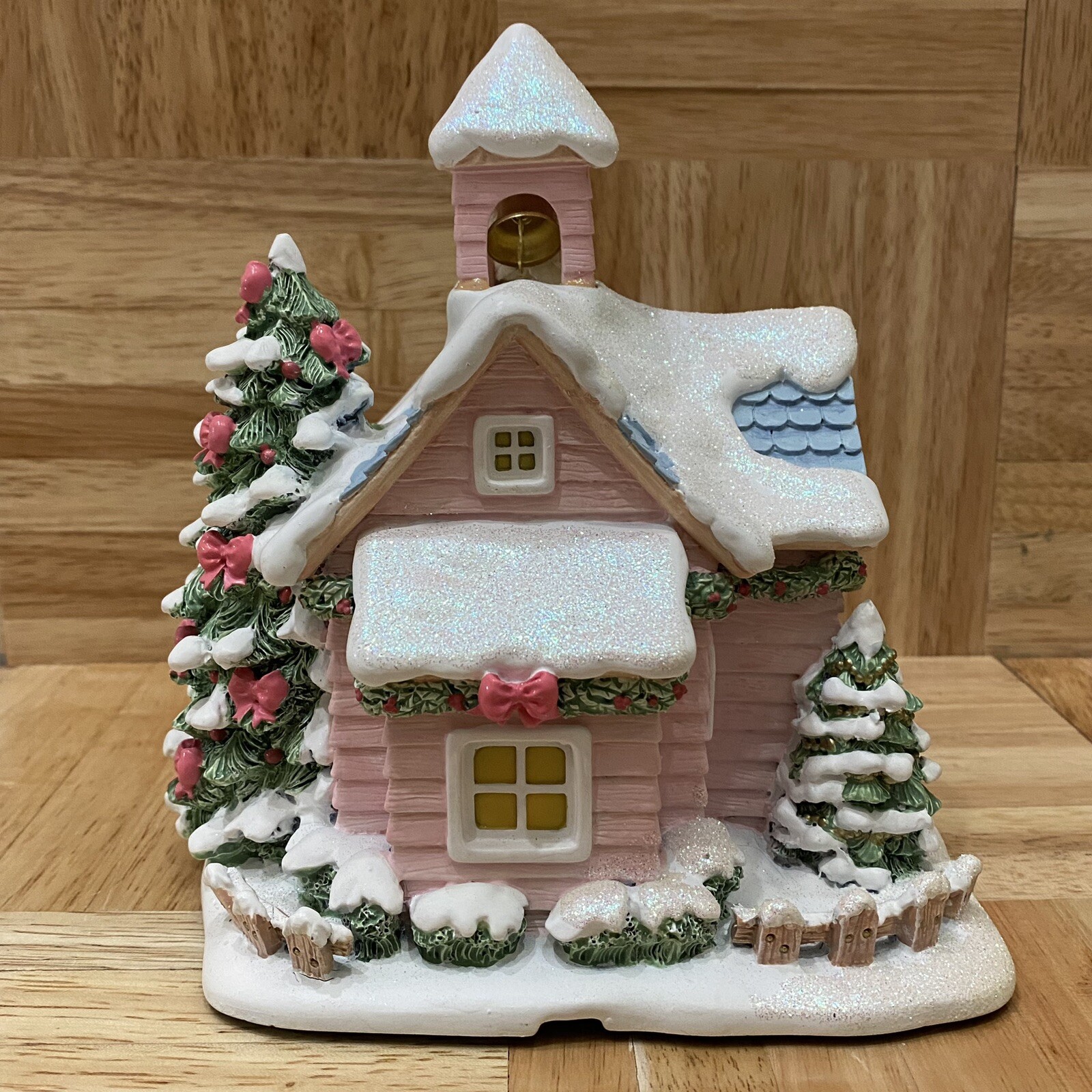 2001 Hawthorne Village Precious Moments MERRY MEMORIES SCHOOL Lighted Village