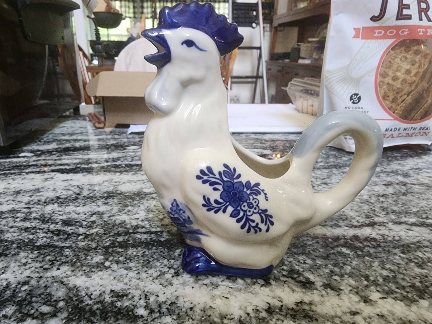 Delft Blue Holland – Chicken Creamer