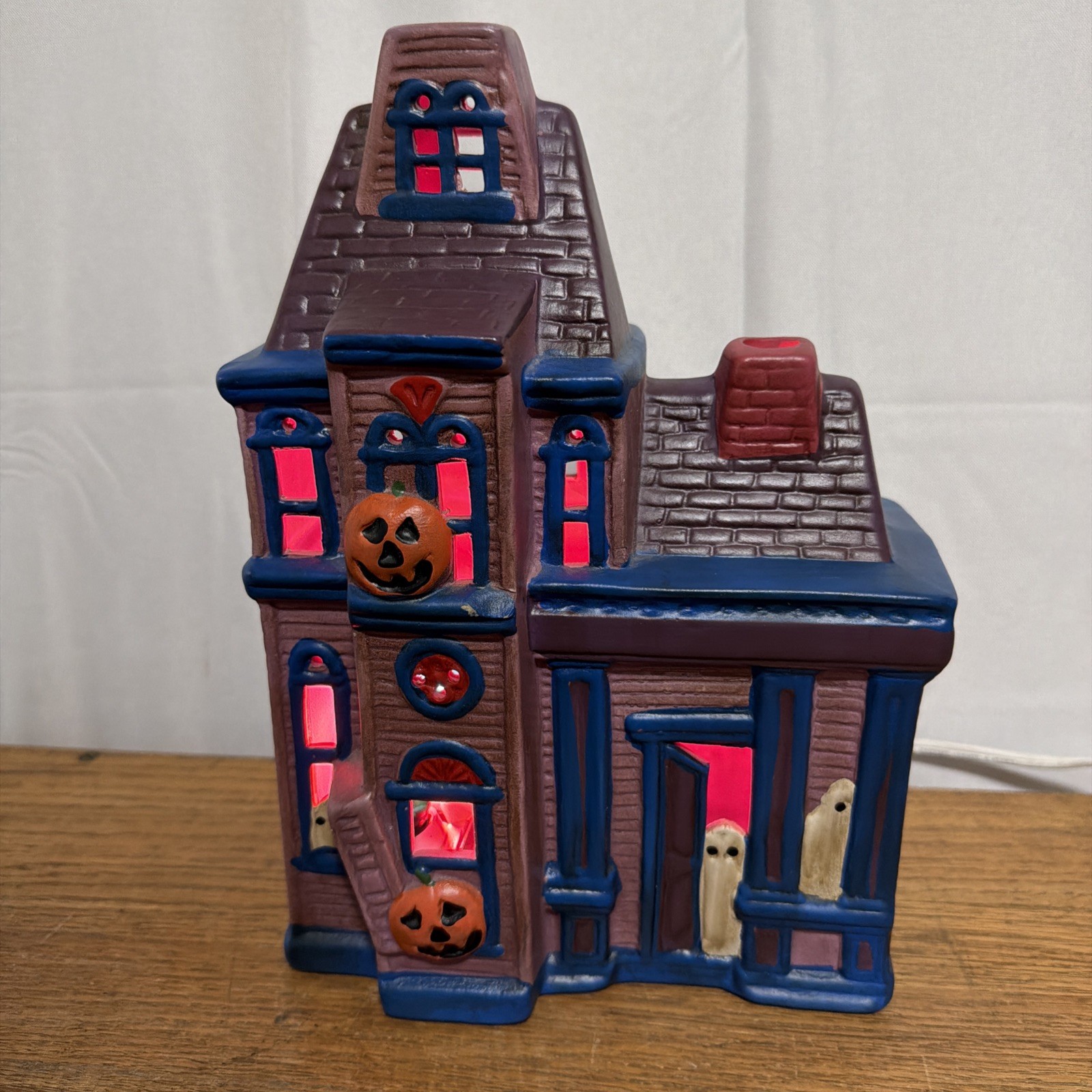 Vintage Pacific Rim Electric Ghost House 5315 Halloween Ceramic Village – READ