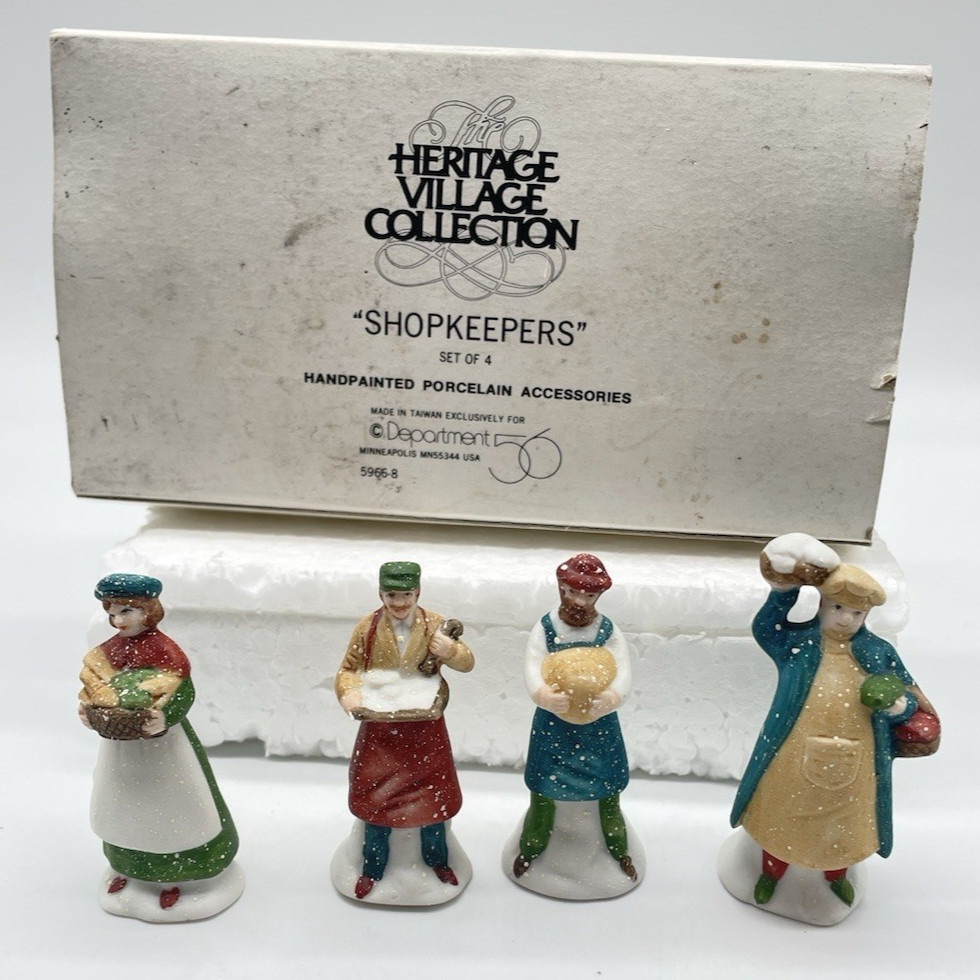 Dept 56 Christmas Heritage Village Accessories Lot of 4 Retired Missing 1 Figure
