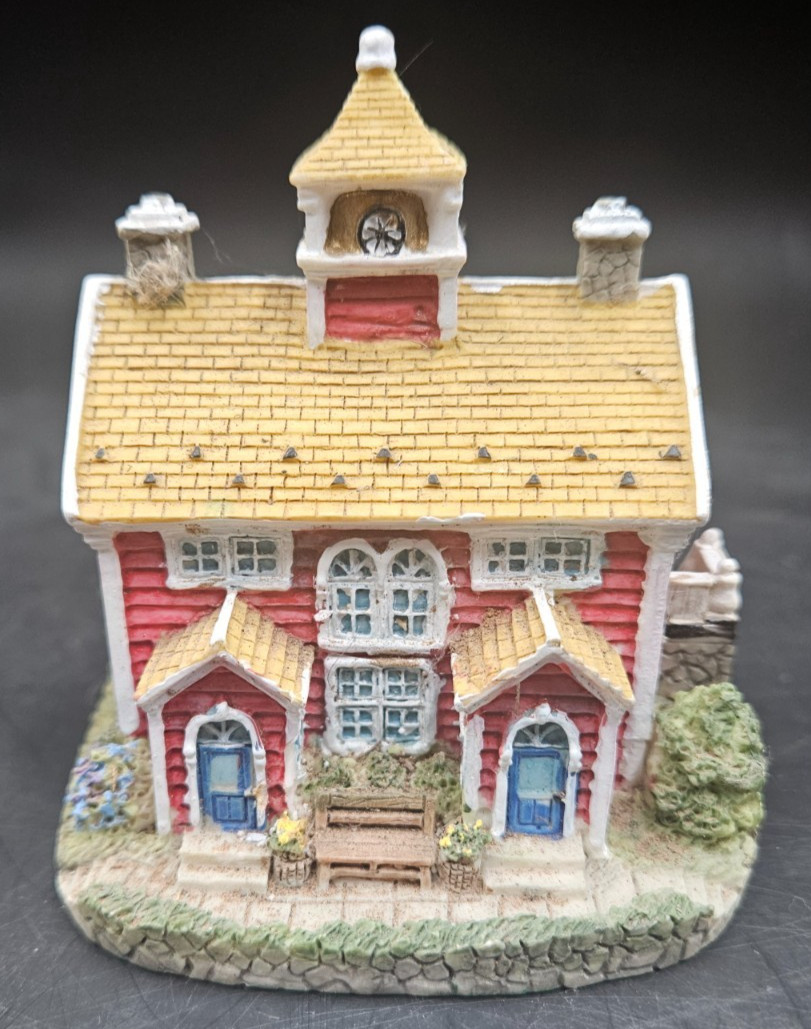 Liberty Falls Red Secondary School 1998 Collection AH158 3 5/8″ Tall Building
