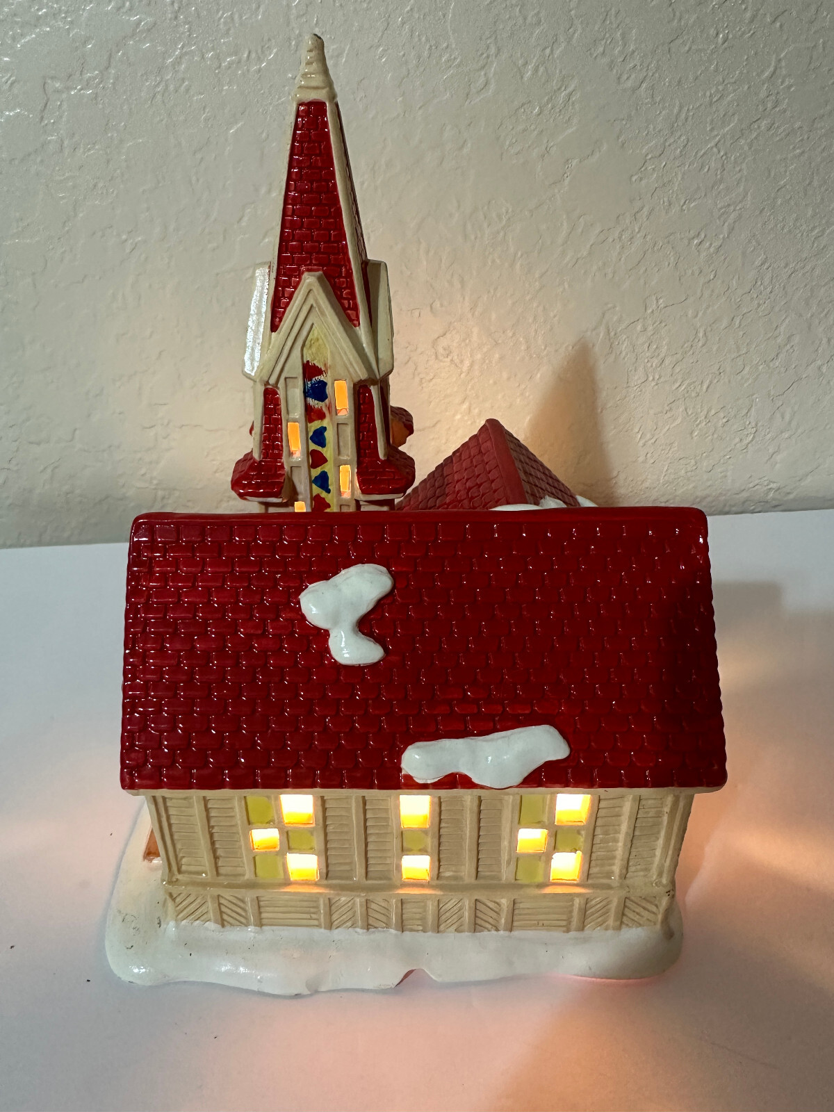 Vintage SEASONAL SPECIALTIES CHURCH CATHEDRAL LIGHTED CHRISTMAS VILLAGE