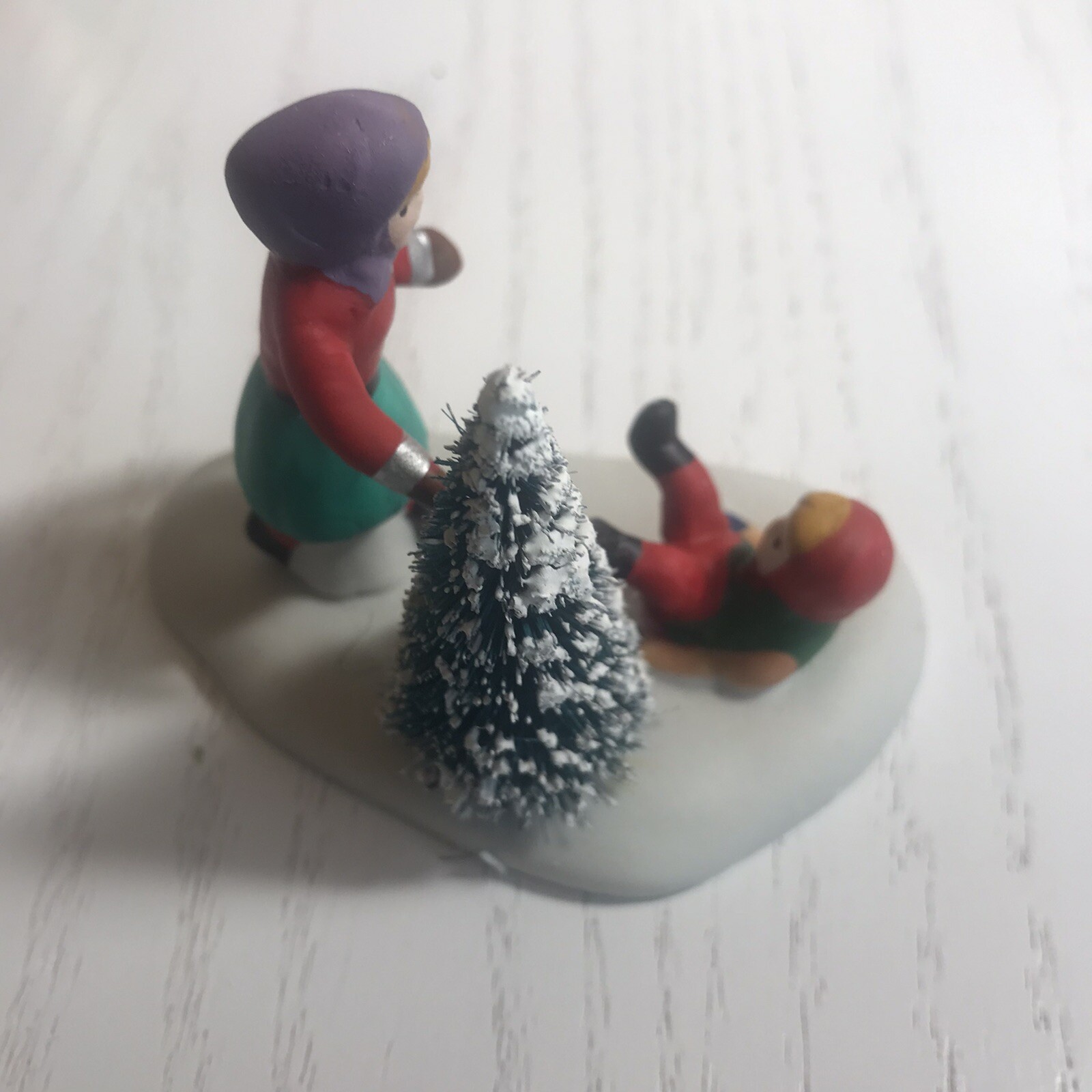 Vintage 1995 Lemax Dickensvale Oopsy Porcelain Figurine #53138 (2 1/2″)(bin-T)