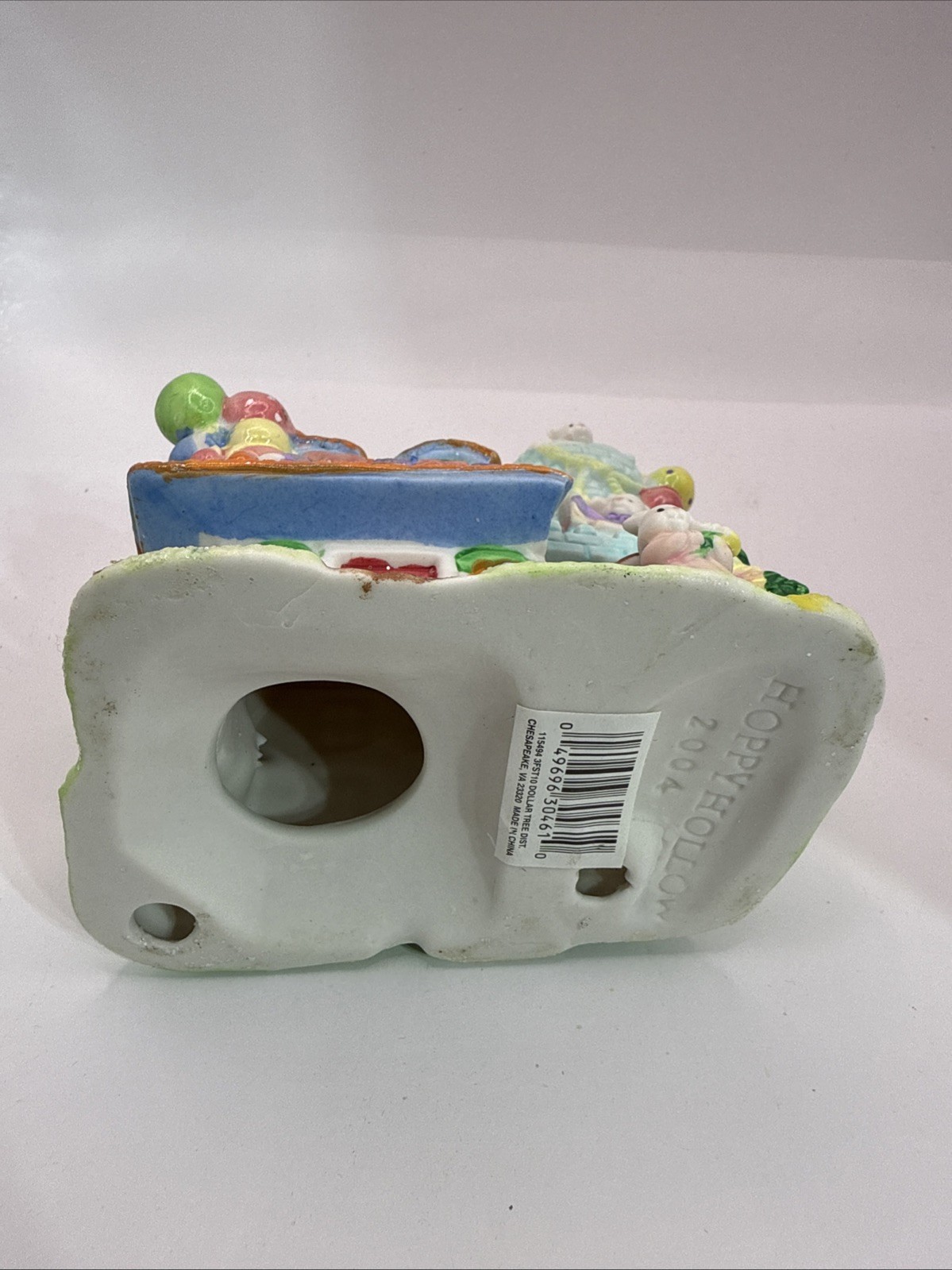 2004 Hoppy Hollow Easter Rabbit House, Toy Shop