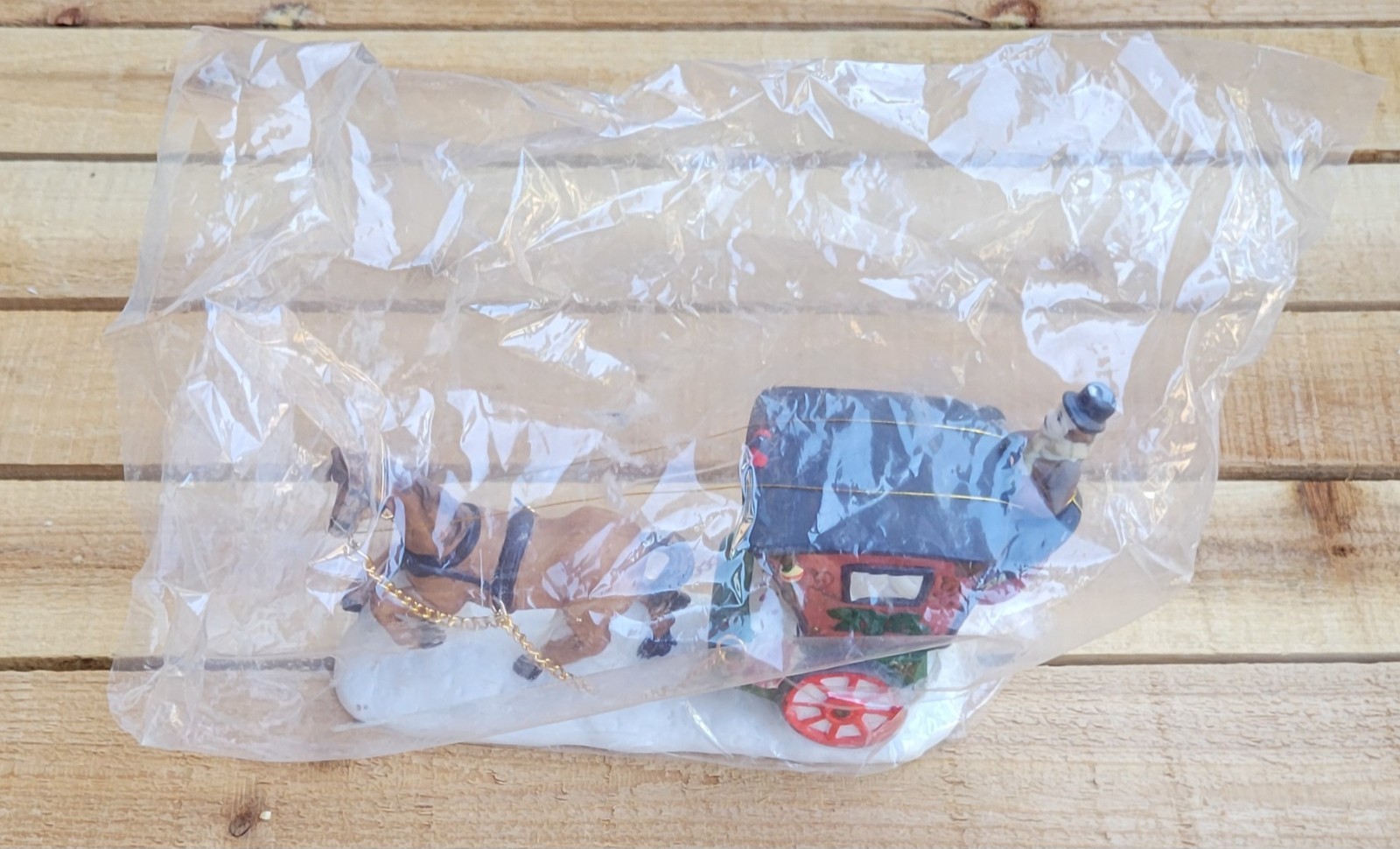 VINTAGE 1995 DICKENS COLLECTABLES ACCESSORIES ~CHRISTMAS HORSE-DRAWN CARRIAGE