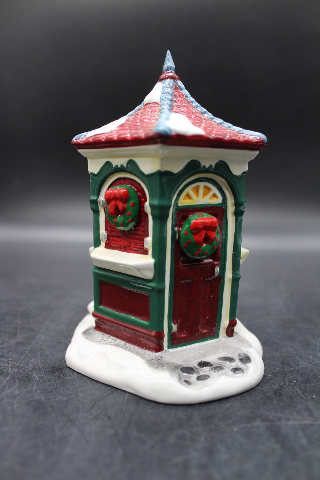 Dept 56 Snow Village- Tour the Village Hand Painted Accessory 5452-6 Retired