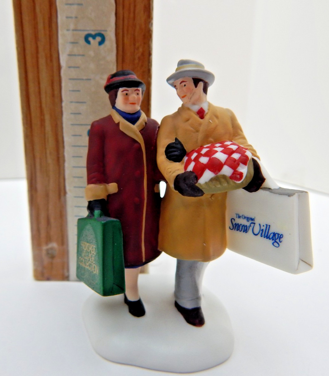 Dept 56 Collectors Club House #54800 Old Stock w/Light Cord, Box Figurine