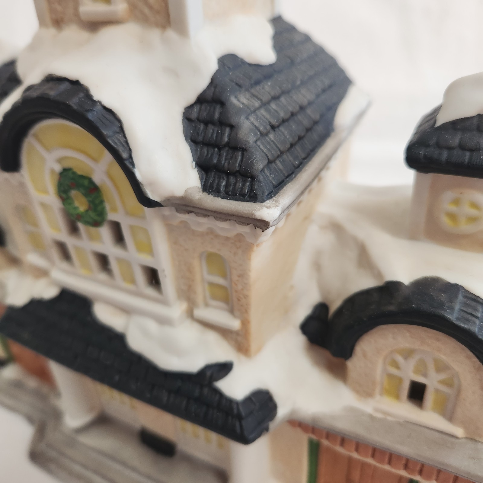 Mercuries Dickens St. Train Station Building Winter Christmas Village Display