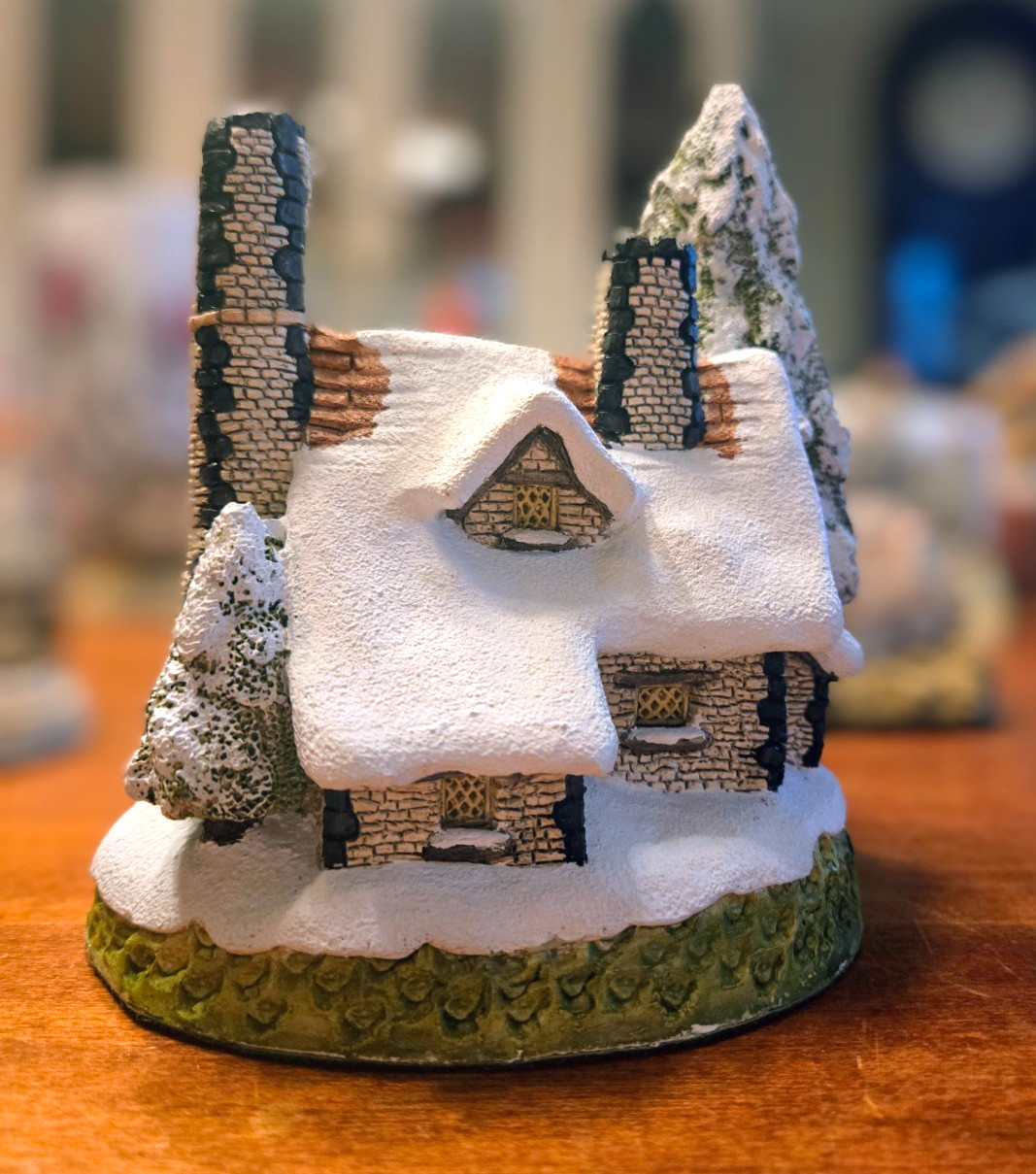 David Winter No Box Handmade Hand Painted Snow Cottage 1984 John Hine LTD