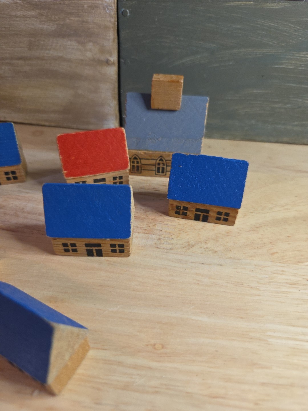 Lot 8 Pcs Erzgebirge Putz Wooden Village Houses Eastern Germany Vintage