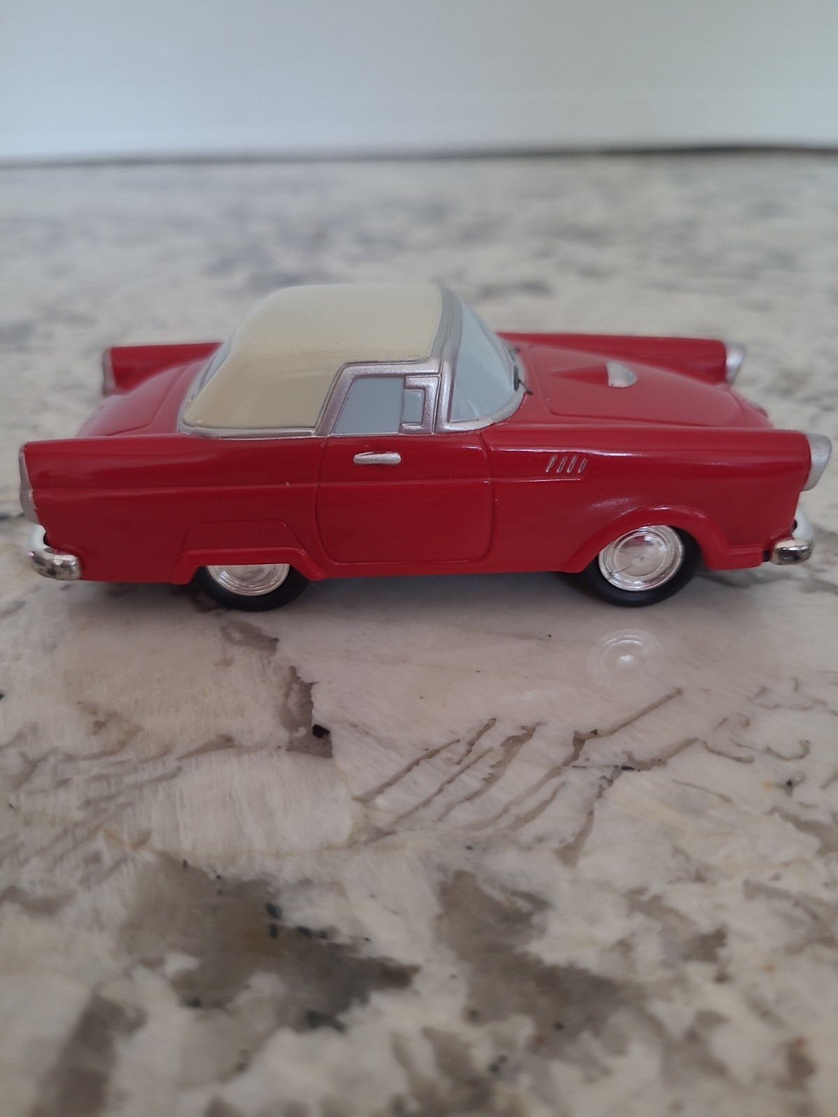 Lemax Red Sports Car Holiday Village Accessory-Train Accent Front Wheels Spin