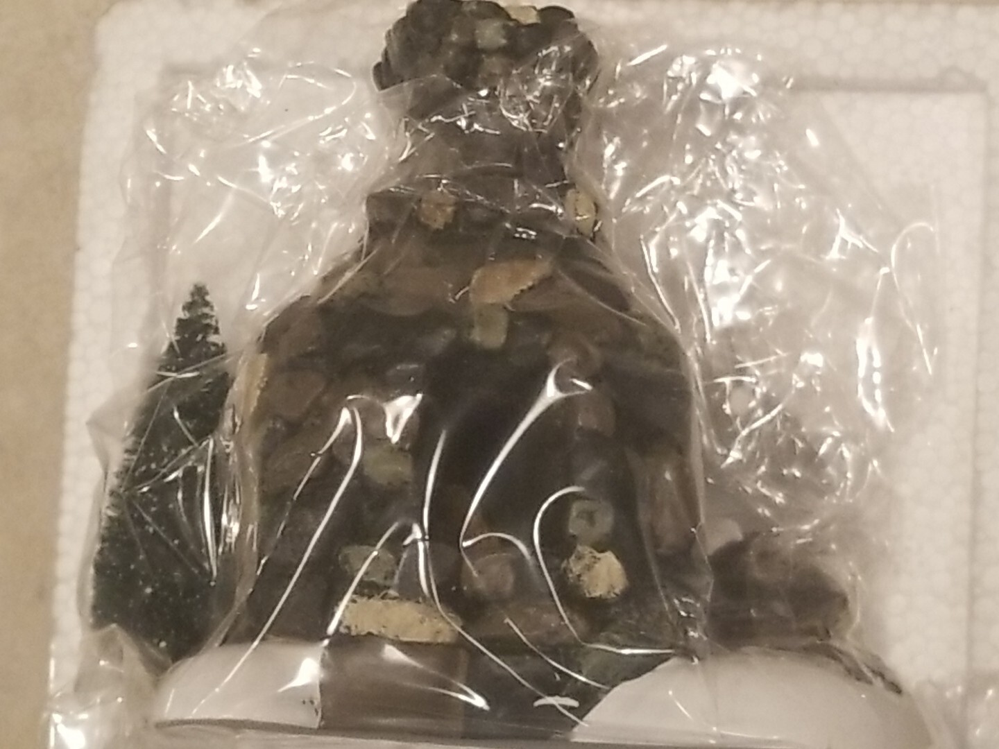 Department 56 Village Accessories “Birds Out Back” Fieldstone Fireplace Lot Of 2