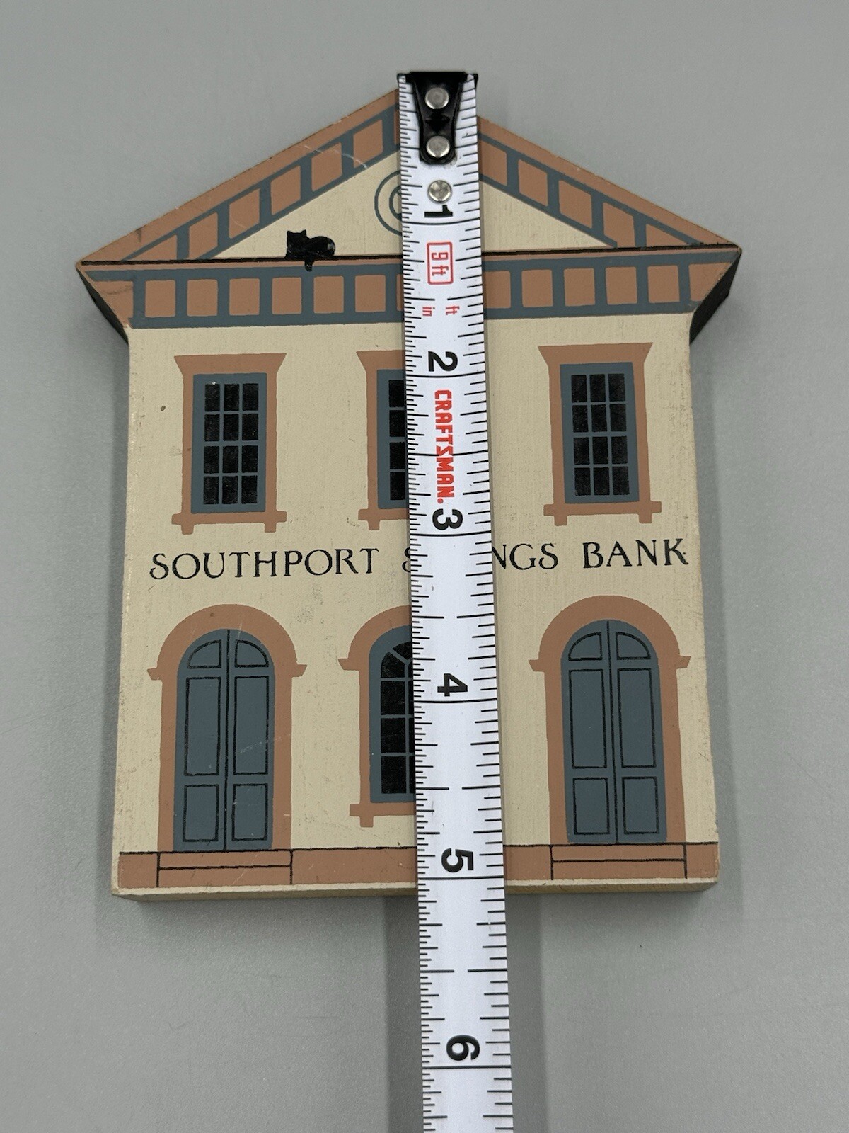 Vintage 1995 Cat’s Meow Village Series V Southport Bank 5” Tall