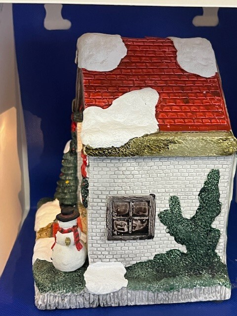 Santa’s House Mr. Mrs. Claus Overhead Background Light Brick Look Christmas 7.5″