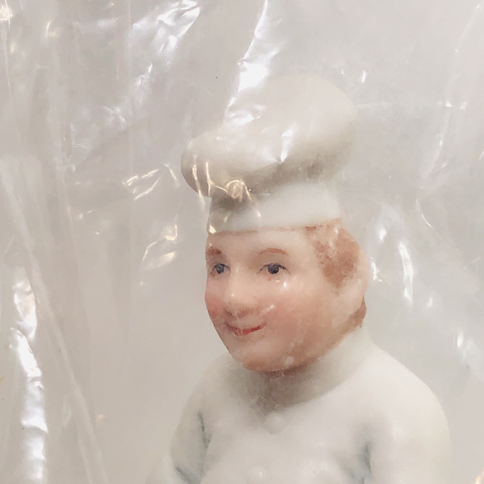 Lefton Colonial Christmas Village Figure Baker Jacque LeRousse 00967 2.75in 1993