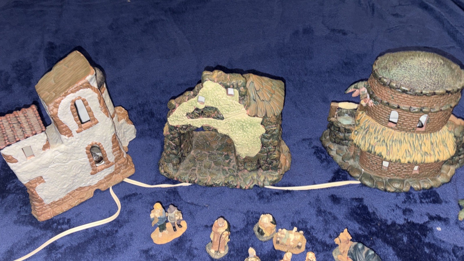 Nativity Bethlehem Christmas Village Porcelain House Structure Bethlehem 12 PCs