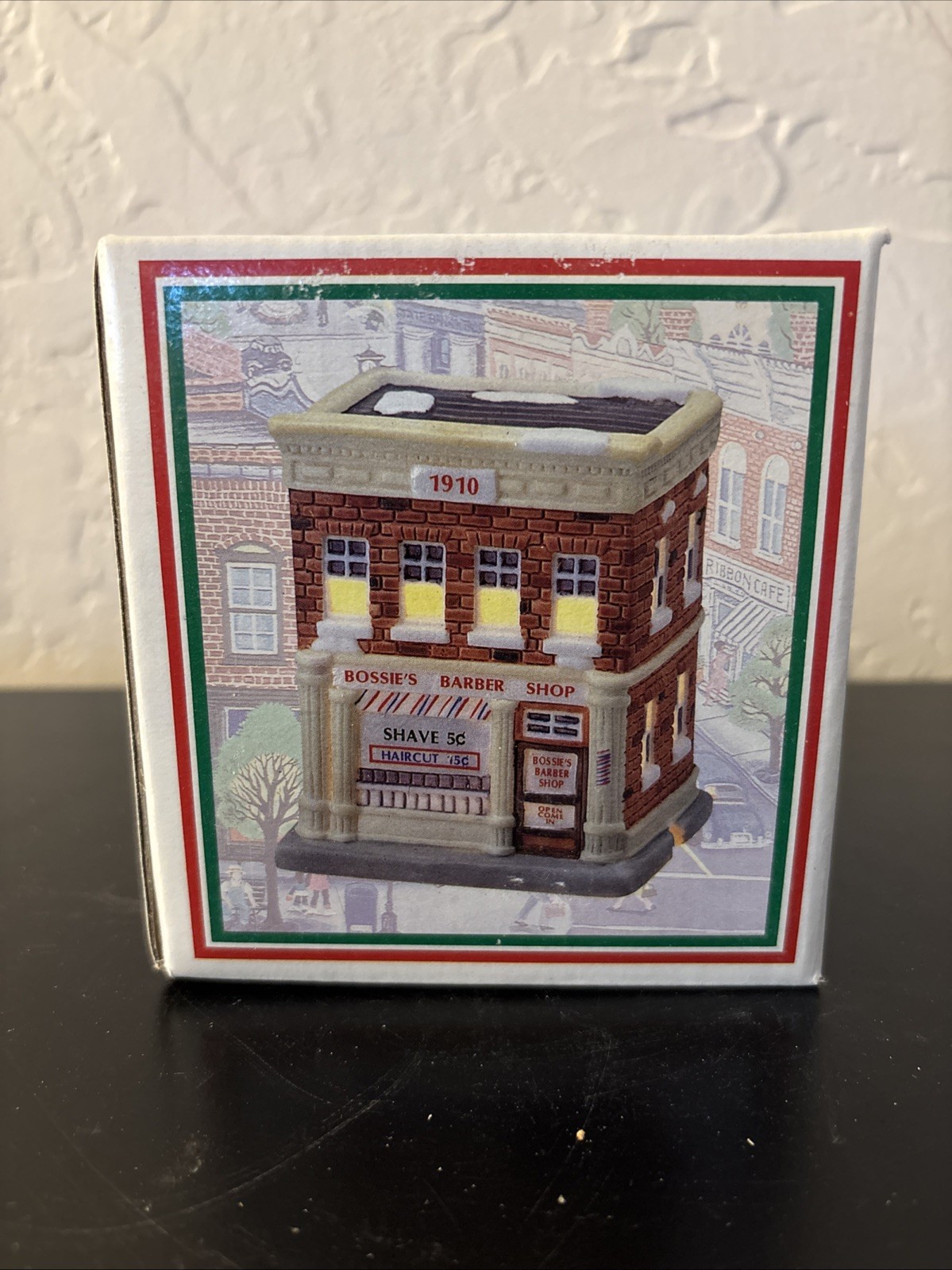 Vintage Home Town America Collection Heilig & Meyers 1993 SKU#336891
