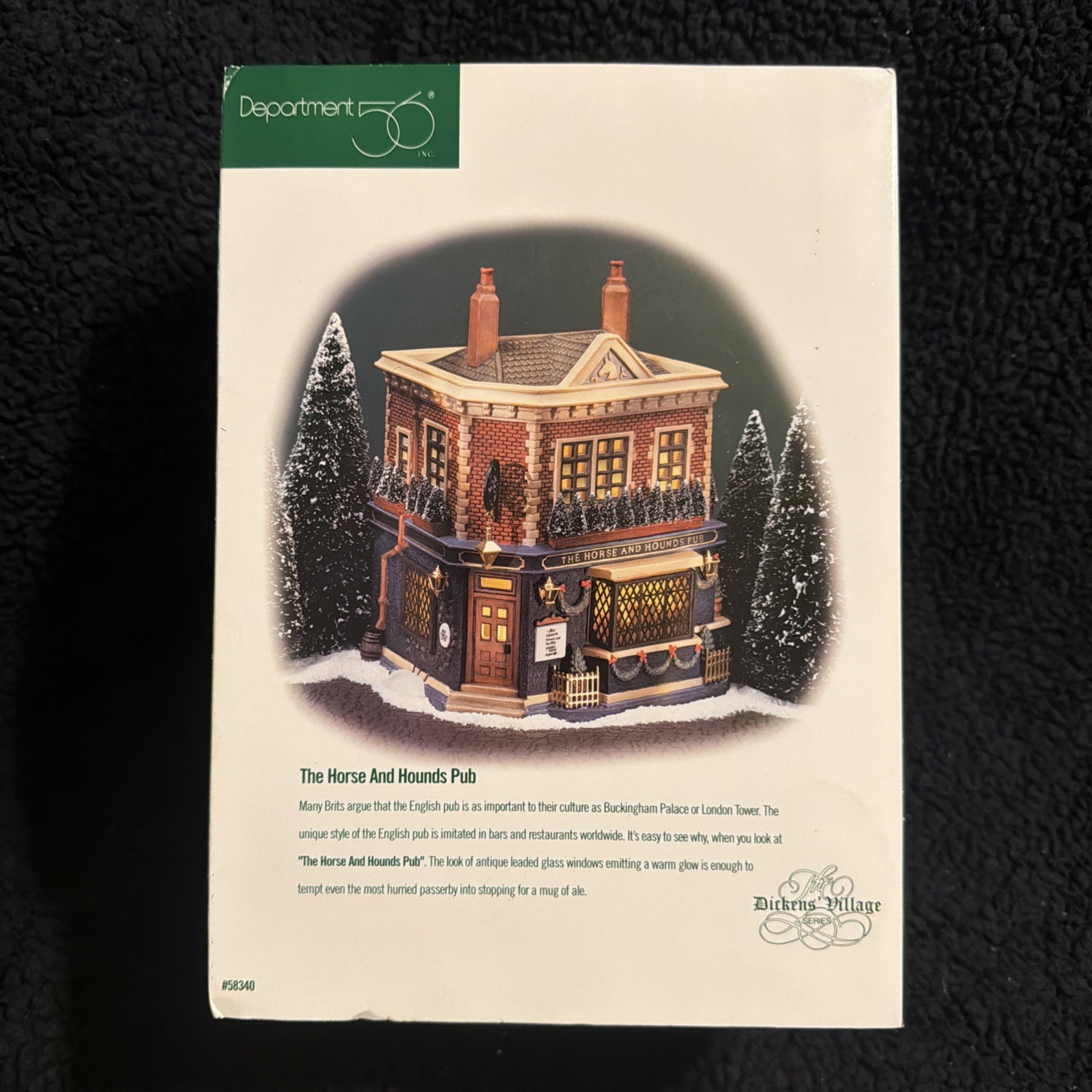 Dept 56 The Horse and Hounds Pub, 58340 Dickens Village New In Box