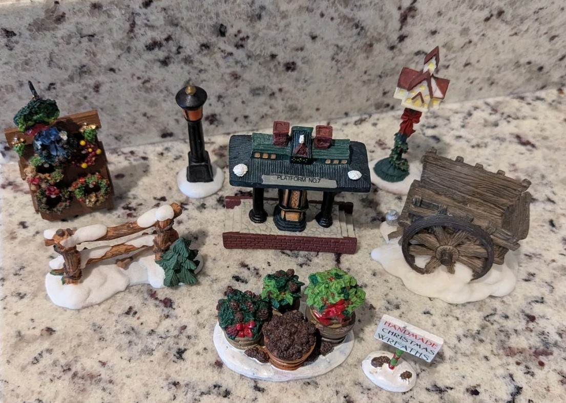 Lot Of 8 Miniature Props, Lamposts, Fence and Decor For Christmas Village