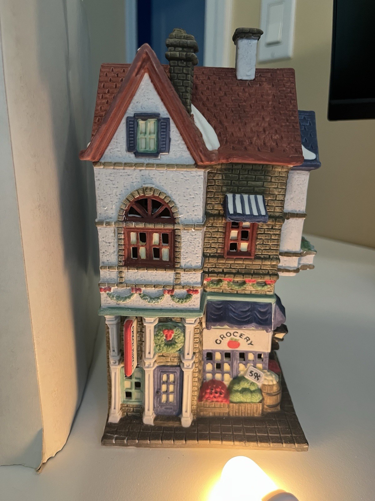 Dept 56 Corner Grocer Christmas In The City Heritage Village #59706 Hanks Market