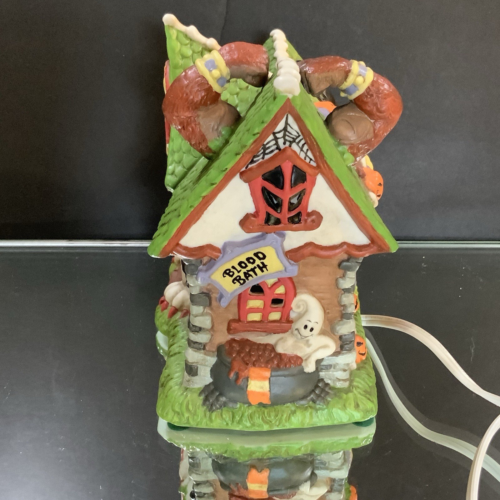 Vintage Creepy Hollow Ghouls Gym Illuminates Midwest Boxed Halloween #71