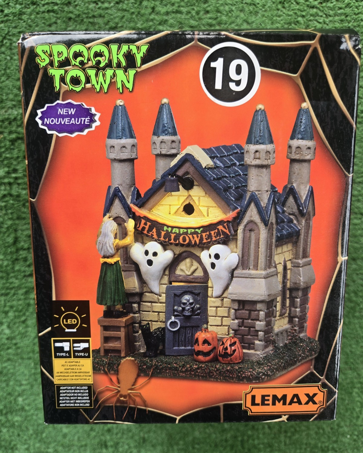 Lemax Spooky Town LED Halloween Village House Gothic Resin Multicolor