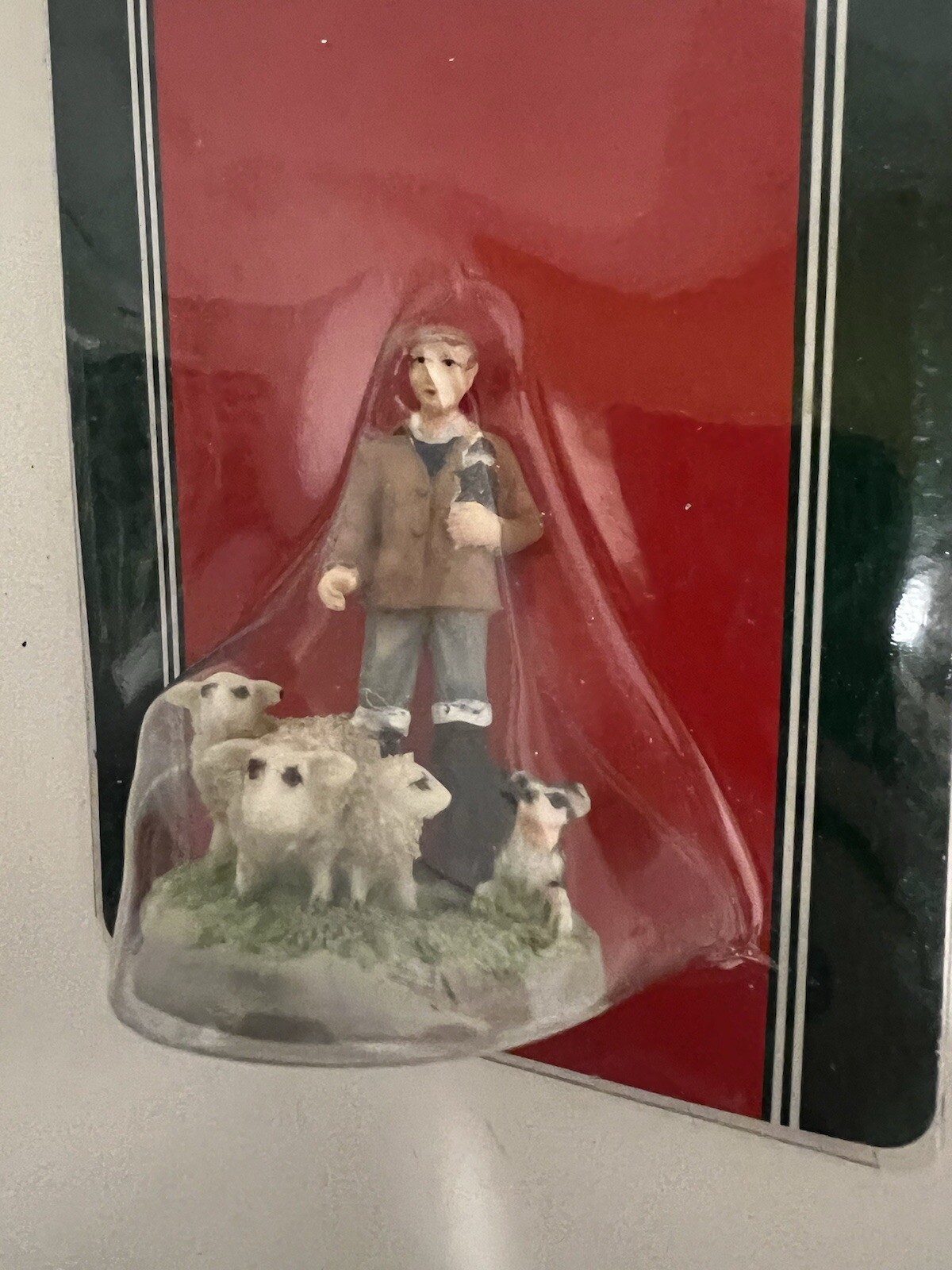 Santa’s Best Christmas In Vermont Village Figure/Accessory