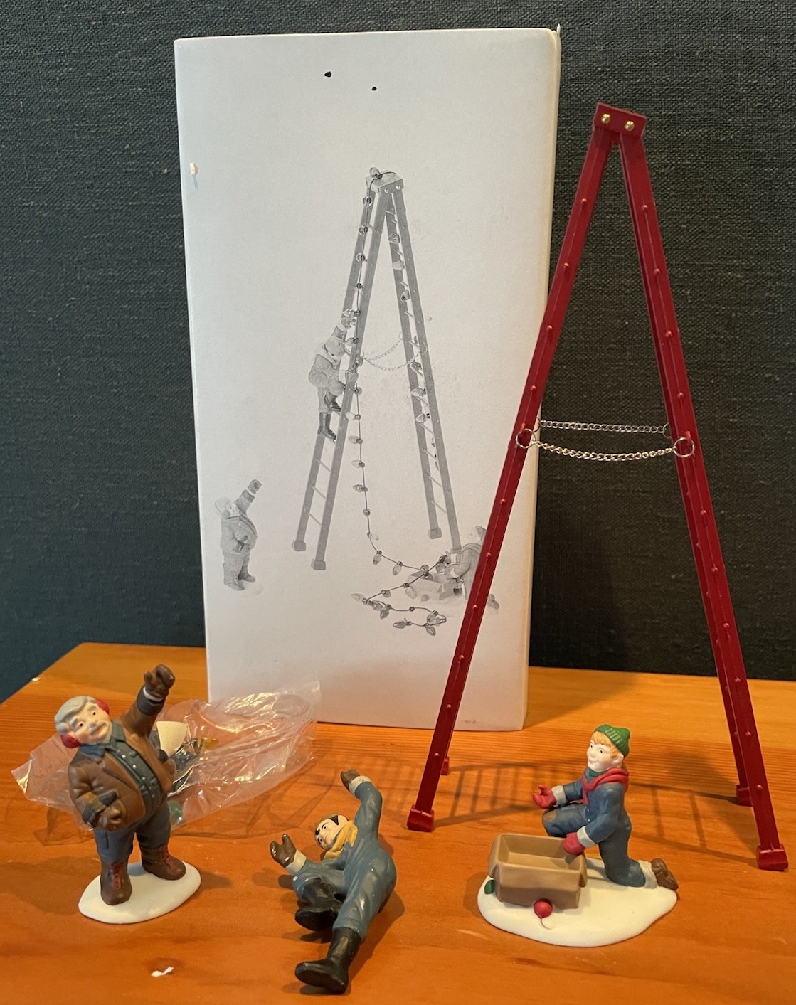 Dept 56 Heritage Village Collection Christmas Town Tree Trimmers #5566-2