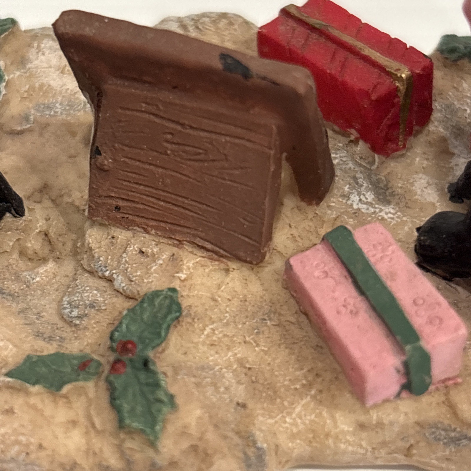 Vtg Victorian Village Collectibles Photos With Santa Old Fashioned Christmas