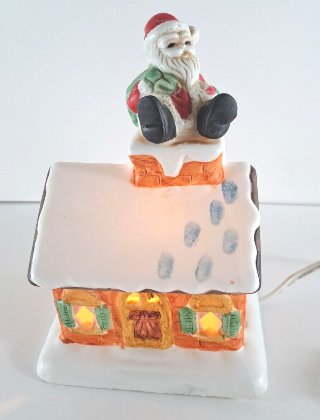Vintage Christmas Village Lighted House Santa On Roof Ceramic Made In Taiwan