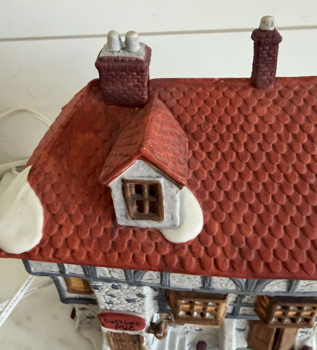 Vintage Department 56 Dickens Series 1986 “Tuttle’s Pub” Light Cord RETIRED